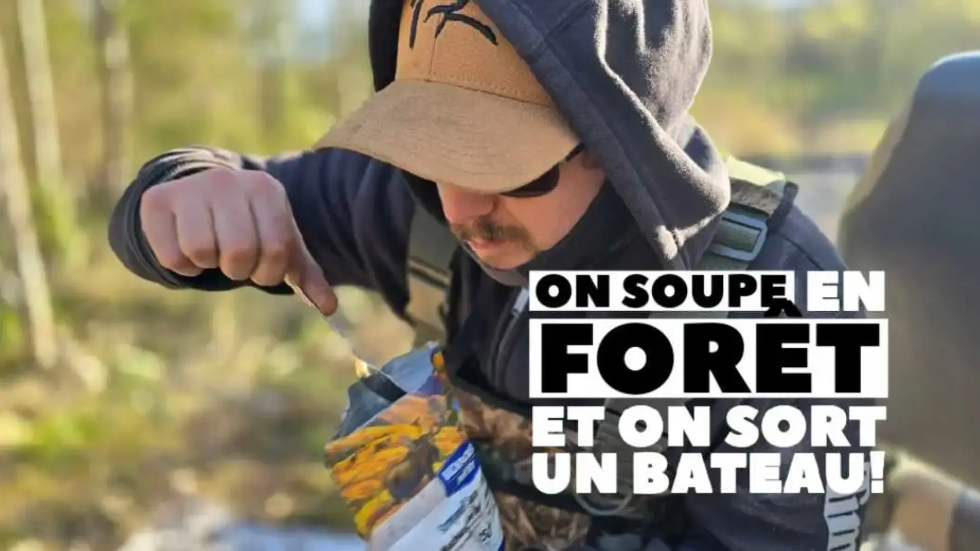 Une petite soirée on sort un bateau et on soupe dans le bois